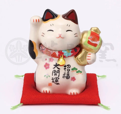 Yakushigama Lucky Cat
(Crepe Collar, Size 2.5) #7898