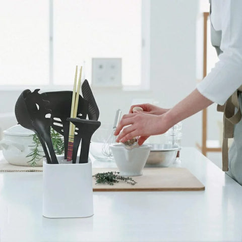 HAUS kitchen tool stand