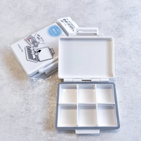 Medicine case that can be partitioned freely