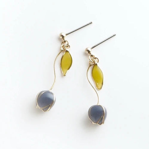 JUNO【Made in Japan】3D tulip earrings